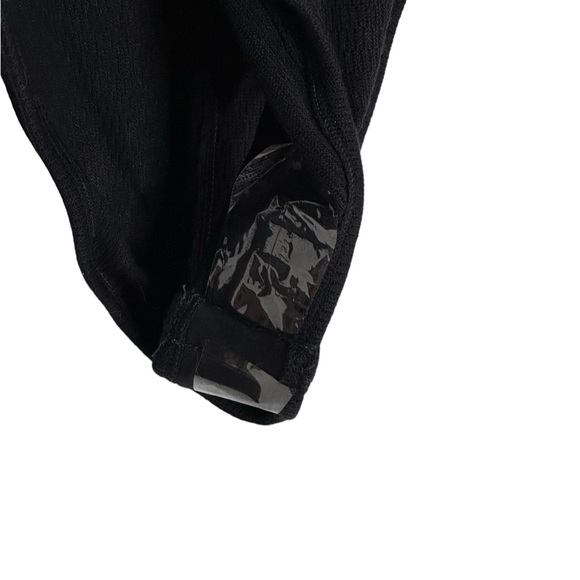 NWT FreePeople Black Long Sleeve One Piece with Snaps down Front Size XS - Picture 5 of 5